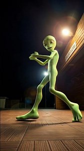 I WANT YOU BACK 👽🎶 DANCING GREEN ALIEN #funny #dancechallenge #shorts #nsync
