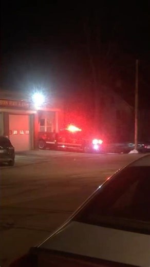 Thomaston, ME Fire Dept Utility 5 Responding
