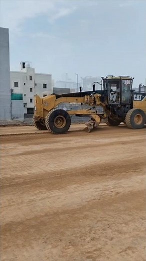 Grader Leveling Work in Action – Perfect Ground Leveling Techniques at Construction Site.