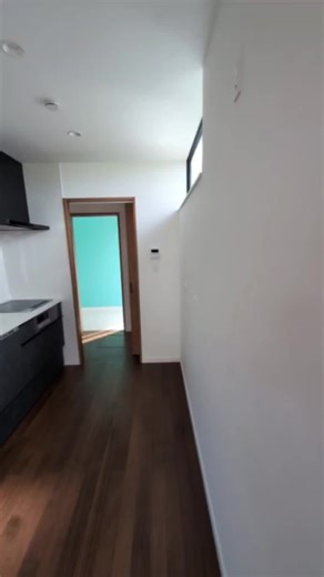 完成見学会のお知らせ🏠️ #失敗しない家づくり のご提案を随時発信させていただきます‪ 🫡 「知ってよかった」「真似してみたい」「住宅づくりの参考に」等など少しでも参考になれるよう投稿をこれから頑張りますので〝いいね＆フォロー〟して頂けると嬉しいです🥰 @estatekoubou ☜ フォローはこちら🏡⋆* ―――――――――――――――――――――――― 株式会社エステート工房 〒838-0061 福岡県朝倉市菩提寺585-6 TEL0946-26-0808 定休日：毎週水曜日/第2 第4日曜日 ―――――――――――――――――― #よかよかプロジェクト #よか良家プロジェクト #よか良家ビレッジ #よか良家ヴィレッジ #注文住宅 #福岡注文住宅 #福岡工務店 #福岡市 #朝倉市 #朝倉市戸建て #朝倉市注文住宅 #朝倉市工務店 #筑前町 #筑前町戸建て #筑前町注文住宅 #筑前町工務店 #定額制住宅 (#いろはいえ) #家づくり記録 #家づくりを楽しむ #マイホーム計画中の人と繋りたい #水もしたたるいいところ #🏠 #定額制住宅 #いろはいえ #ガレージハウス #イン