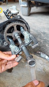 161K views · 809 reactions | Pulley Removing Tips Mechanic #reels #viral #mechanic #fypシ゚ | Mechanic World | Facebook