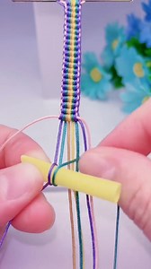 7.5M views · 32K reactions | How to tie beautiful bracelets with straws #diy #bracelet #crafts | Diy Bracelet | Facebook