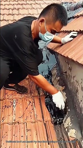 Traditional Roof Leak Repair! Pro Uses Black Coating to Seal Clay Tile Gaps 🔥