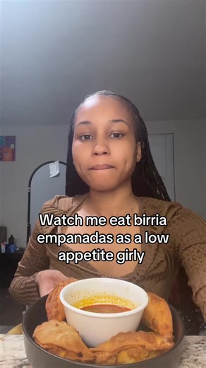 Exploring Pastelitos vs. Empanadas: A Taste Test