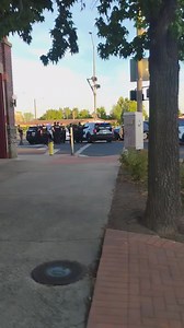 6.5K reactions · 958 shares | Viewers discretion advised and language warning ... 7:40 pm 8-9-25 officer involved shooting of a homicide suspect that opened fire on Yakima Police | 509 Media | Facebook