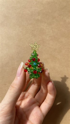 Diy/ Beaded A Christmas Tree ❄️ #christmas #tutorial