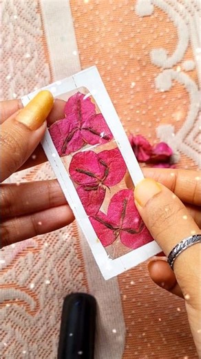 “DIY Real Flower Preserved Bookmark | Easy Aesthetic Craft”🌸#shorts#bookmark
