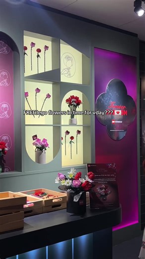 Make Your Own LEGO Flower for Free This Valentine's Day