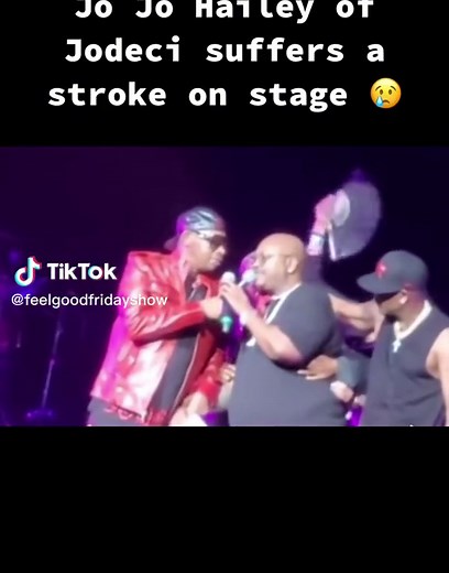 JoJo Hailey of Jodeci suffers a stroke on stage during performance brother K-Ci immediately notices something is wrong 😢#jodeci #prayersforjojohailey #jojohailey #feelgoodfridayshow #djchachadiva #lyrictheluxurious