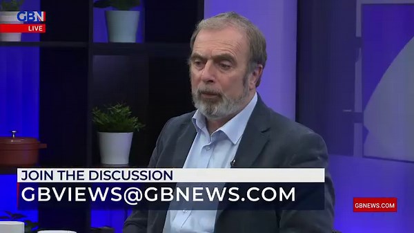 'It has no purpose. It's already made its mind up... It is as if what happened in Sweden had never happened at all.' 'An inquiry is a wise thing to do but, it's already cost more than £100m!' Peter Hitchens & Aaron Bastani share their thoughts on the Covid Inquiry. | GB News