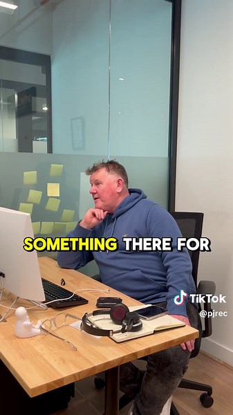 Chris Breezes Through Cold Call Like a Pro