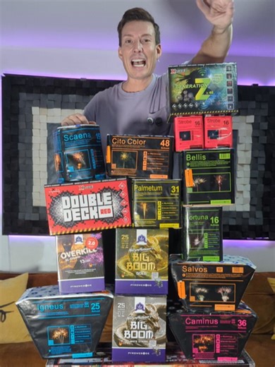 UNBOXING: @pyroweb Firework #rabattcode #silvester #silvester2024 #silvester2024 #newyear #happynewyear #firework #feuerwerk #tuto #tutotv #pyroweb