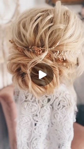 Liz Cooper | Beachy Boho hair on shorter hair is definitely my favourite 🐚🩵 what do you think? Ready for your boho brides? Join my subscription... | Instagram