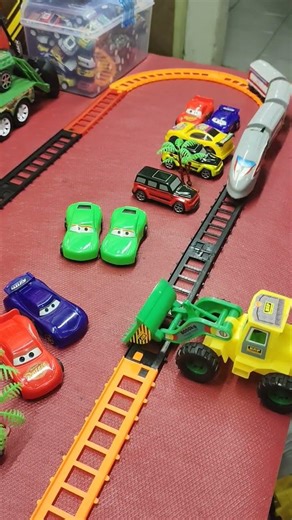 alat berat buldoser ke tabrak kereta api 🔥 whoosh #miniaturkeretaapi #keretaapi #vidioshort