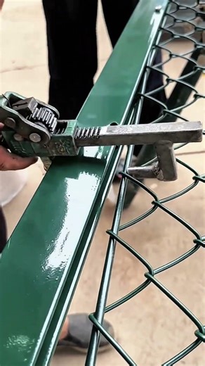 Step-by-Step Guide: Installing Durable Chain Link Fencing