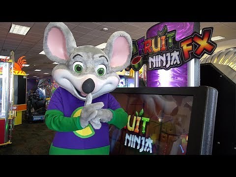 Chuck E Cheese Plays FRUIT NINJA Game for kids