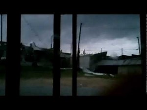 Phil Campbell Tornado Footage (04/27/2011)