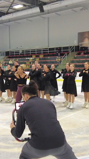 Throwback to the time I got to do this iconic dance with @haydenettesusa #iykyk 🎥 @Falon Mei | LV Content Creator