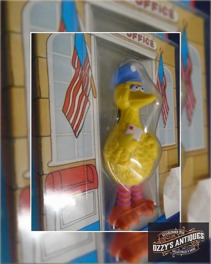 Vintage 1987 Sesame Street-Post Office Big Bird Collectible