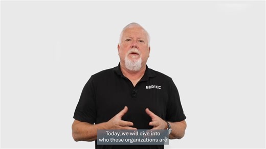 📝 🛡️ 𝗨𝗻𝗱𝗲𝗿𝘀𝘁𝗮𝗻𝗱𝗶𝗻𝗴 𝗿𝗲𝗴𝘂𝗹𝗮𝘁𝗼𝗿𝘀, 𝘀𝘁𝗮𝗻𝗱𝗮𝗿𝗱𝘀, 𝗮𝗻𝗱 𝗰𝗲𝗿𝘁𝗶𝗳𝘆𝗶𝗻𝗴 𝗲𝗻𝘁𝗶𝘁𝗶𝗲𝘀 Who sets the rules for explosion protection, and how do you ensure compliance? In our latest educational video, @Bob Johnson explains the roles of regulators, standards-writing organizations, and certifying entities in maintaining safety and regulatory compliance. 📑 What you will learn: ✔️ The importance of regulatory bodies in explosion protection. ✔️ How to navigate certifi