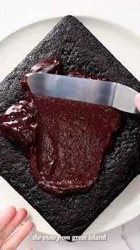 CRUNCH CAKE