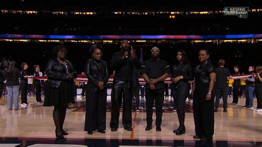 A moment for the National Anthem at the National Championship 🎶🇺🇸#MFinalFour x 🎥 TBS