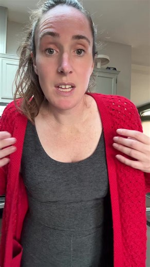 Side note: I love greenstyle patterns. Sometimes a pattern just needs some heavy tweaking to fit your specific body properly 🤷🏻‍♀️ #sewtok #sewist #sewing #memadewardrobe