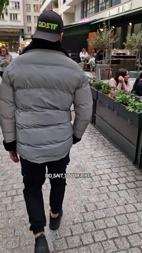 Vidéos de DD_Sait Tout Faire 🇲🇫_🇵🇹 (@dd_sait_tout_faire) avec som original - SK Music🎧