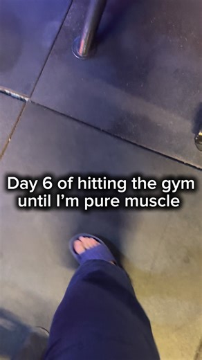 Day 6: Closing out Week 1. 🏁 The first full 6-day PPL rotation is almost in the books. I’m feeling the grind, but the goal is pure muscle—no excuses. Tomorrow is a rest day, then we officially unlock Week 2 🔒. Thank you for the motivation so far; it’s keeping me locked in. Let’s finish this week strong. Drop a “🔋” to help me recharge for Week 2! #gym #fitness #workout #puremuscle #day6