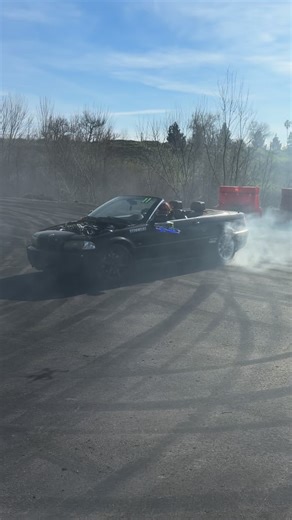 POPCLUTCHSTOOPID🫵 on Instagram: "these beemers gettin outta hand🫠 ~ ~ ~ #lsswap #bmw #legalevent #trippin #rollback"