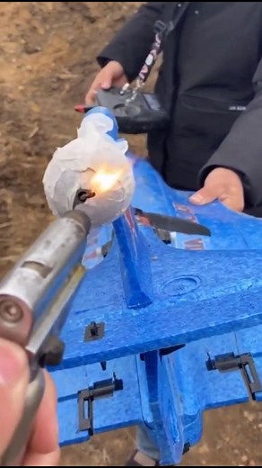 let's fly ! wow 😎😘#fyp #foryoupage #foryou #remote #remotecontrol #remotecontrolairplane #surprise