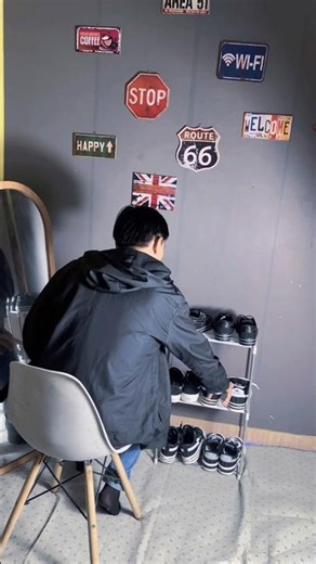 OUTFIT MAKIN KEREN || KALIAN HARUS COBA DENGAN SNEAKERS TERBARUNYA DARI BRAND AWDS