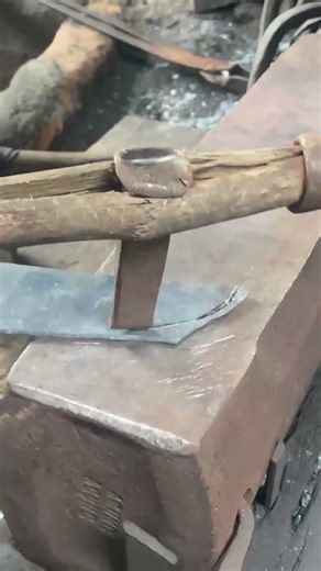 grass sickle formation tutorial #expansion #wood #america #welding #diy #blacksmith