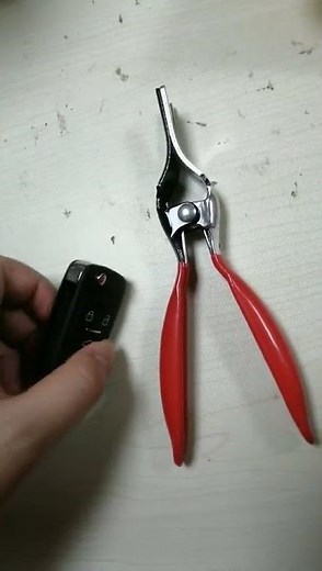 Car Remote Control Case Key Shell Disassembling Tool Repair Plier Open Key Shell Tool