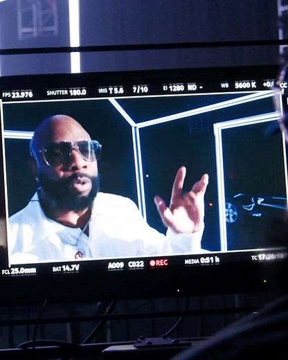 Wanyá Morris on Instagram: "Step into the booth with me and get a peek behind the scenes. Watch the full music video at @officialboysnomore #ad"