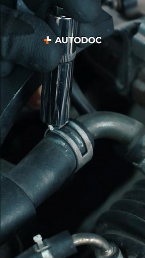 ⚡ Comment fixer un collier de serrage | AUTODOC #shorts