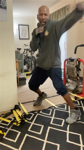 Boxing footwork drill 1