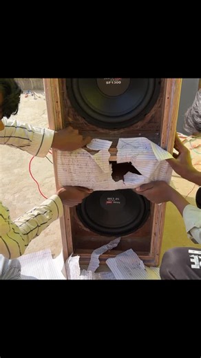 Mr Suhel 144 on Instagram: "Homemade 12 inch Dual Sawoofer Cabinet bandpass Meking 12 dual bass cabinet making #experimnent #science तगड़ा bass k liye kya kru 🤔 Idea 💡 Meking Dj band pass cabinet How To dj Homemade Dj Speaker #experiment 400W amplifier board amplifier board Mv collection amplifier board How to make home theatre DJ how to make home theatre speaker DJ ghar pe speaker Kaise banaen Ghar per DJ Kaise banaen घर पे Dj बनाओ 😍 Making Dj How To Make Dj Speaker #shortvideo #experiment s