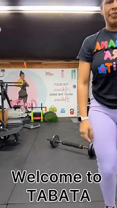 LEG DAY TABATA!! We gotta get ahead of all the food we’ll be devouring tomorrow 🦃🍽️🍁 LFG!!!! 🔥💪🏽🙌🏼 #tabata #tabataworkout #tabatatraining #fitnessjourney #fitness #ejercicios #gym #legday #workouts #latinafitness | Cynthia Rivera