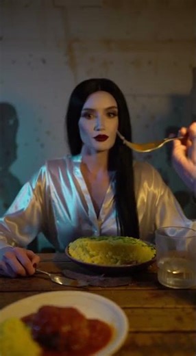 Paying strangers to cook for me #cookingchallenge #cookforme #cooking 103