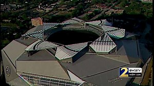 After an AMAZING sports weekend at Mercedes-Benz Stadium -- Here's THE feature everyone was talking about -- the beautiful roof is still open this morning! http://2wsb.tv/2w3OTea | WSB-TV