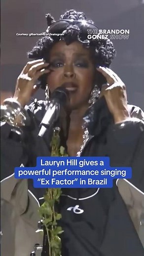 Lauryn Hill gives a powerful performance singing “Ex Factor” in Brazil