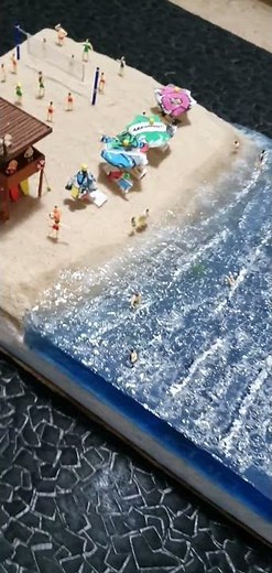 Building a Perfect Beach Scene: 1:72 Scale Diorama by the Sea!