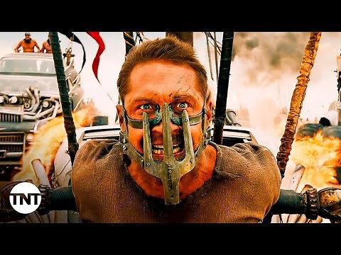 Max is the War Boys’ Hood Ornament While They Pursue Furiosa [CLIP] | Mad Max: Fury Road | TNT