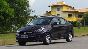 Avaliação: qual é a aposta do Fiat Cronos automatizado