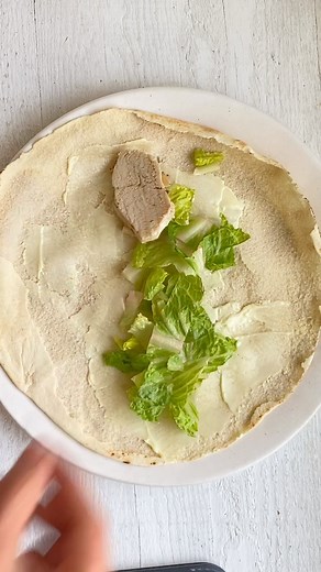 Forgot to defrost the chicken? Don’t fret, cook frozen chicken in the Instant Pot quickly, so you can get dinner on the table! - RECIPE: https://feelgoodfoodie.net/recipe/how-to-cook-frozen-chicken/ | Feel Good Foodie