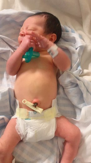 crazy how time flies, a newborn baby to a grown man in less than 2 years!👶🏻👨🏻🤣 #fyp #newbornvsnowchallenge #showyourbabychallenge