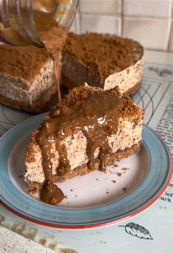 Double Chocolate Biscoff Cheesecake.. A jar of @Biscoff wouldn't last a week in our house and this Biscoff cheesecake hardly lasted the day 🤤 It's the perfect dessert for all Biscoff lovers as you’ll see with my Granda’s review at the end 🙌🏼 The full recipe is on my App.. Along with over 300 other recipes to enjoy 🙌🏼 there’s a free trial at the moment if you’d like to check it out 😄 The link is in my bio! #baking #biscoff #cheesecake #biscoffcheesecake #dessert