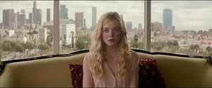 ‘The Neon Demon’ Review: Necrophilia, Cannibalism And Boredom