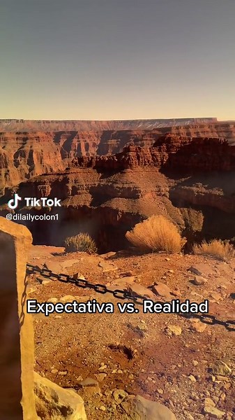 En las películas y fotos siempre se ve color rojo🥲 #expectationvsreality#expectativavsrealidad#grandcanyon#elgrancañon#grancañon